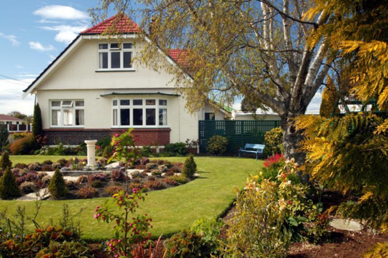 Highway House Bed And Breakfast Oamaru Bagian luar foto